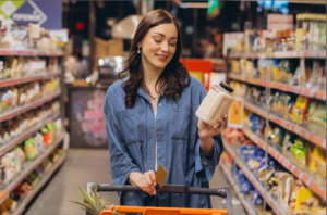 Price gap between Brands and Private Labels quite stable over time